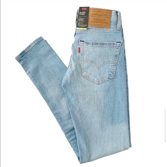 Levi’s taper skinny jeans. - Picture 8 of 9